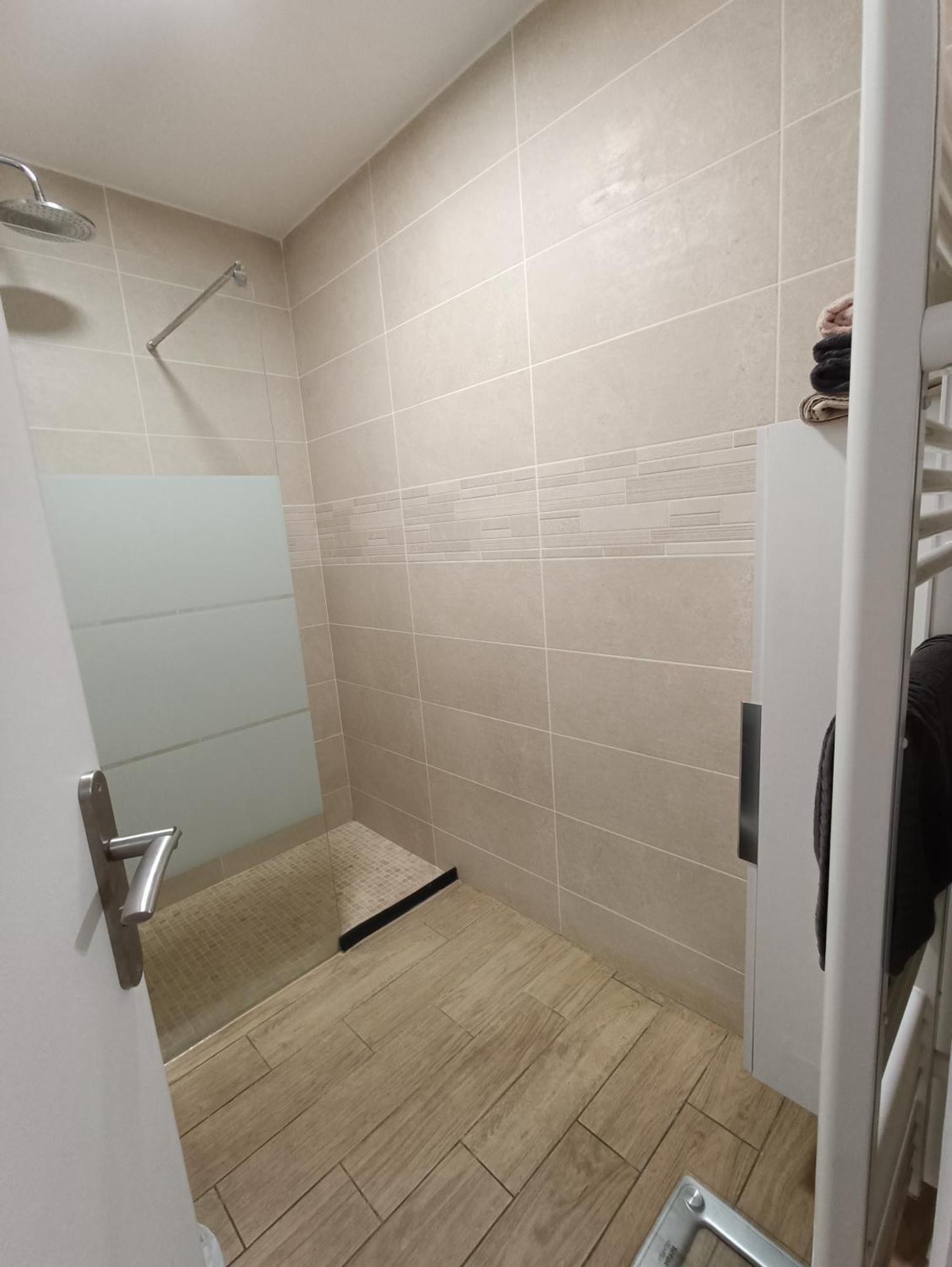 Appartements Et Studio Renoves En 2022, Intra Muros אביניון מראה חיצוני תמונה