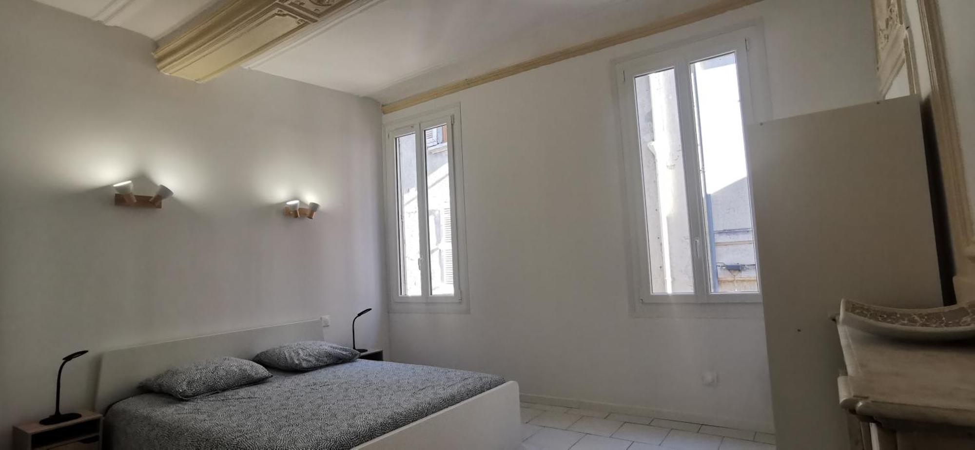 Appartements Et Studio Renoves En 2022, Intra Muros אביניון מראה חיצוני תמונה